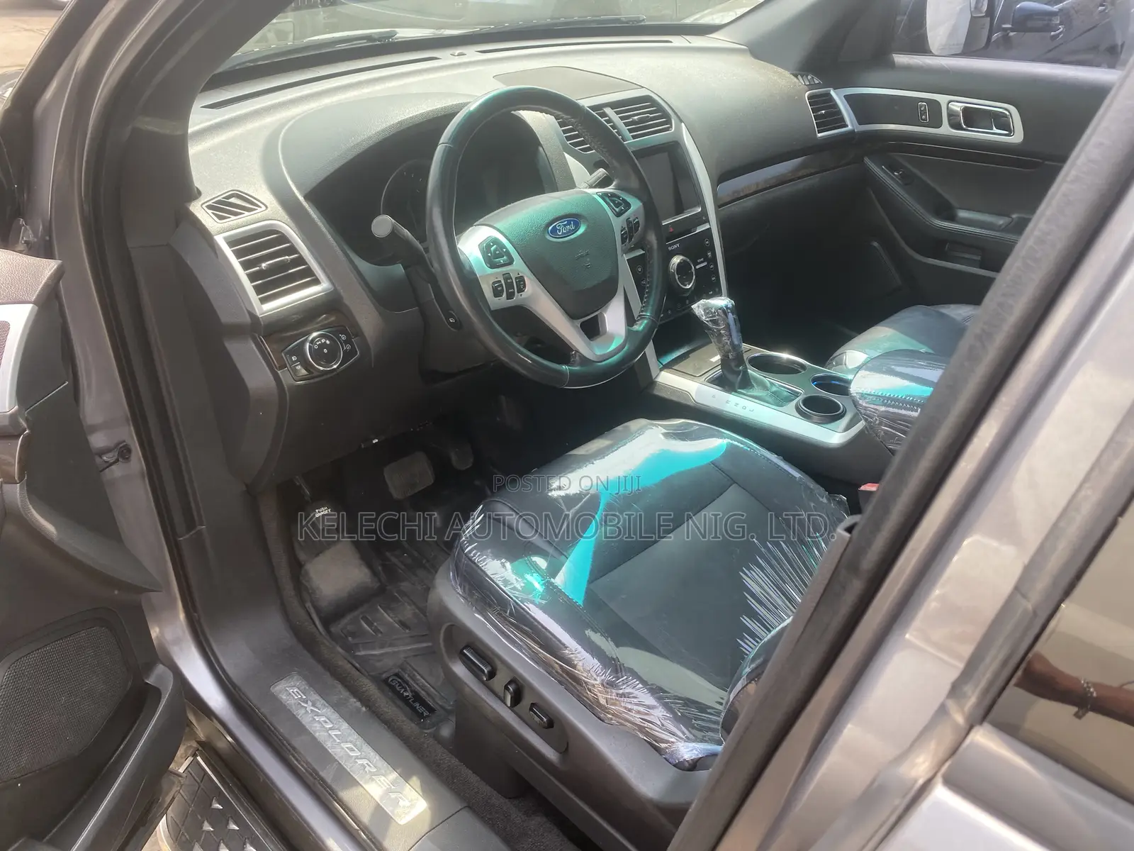 Ford Explorer 2013 Gray