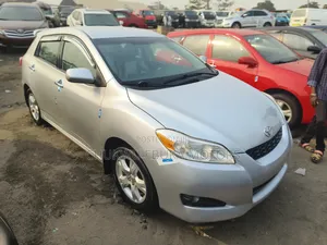Toyota Matrix 2010 Silver