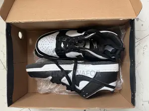 Sneakersss