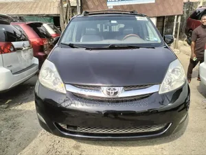 Toyota Sienna Limited 7 Passenger 2010 Black