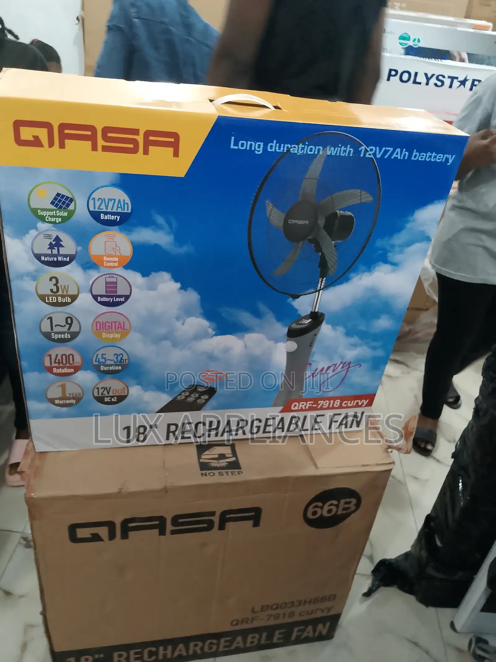 High Quality Rechargeable Standing Fan