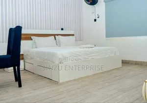 Furnished Studio Apartment in Chevron