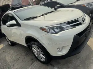 Toyota RAV4 2013 White