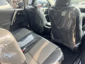 Toyota RAV4 2014 Blue