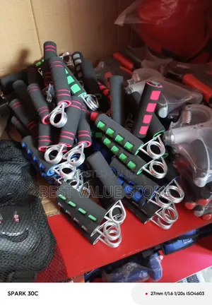 Hand Grip in Colors