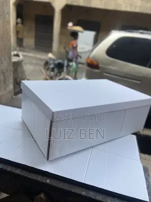 Diffrent Sizes of Plain Hand Made Cartons