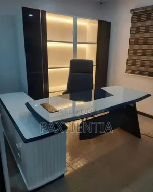 Luxury Super Ceo/ Executive Table