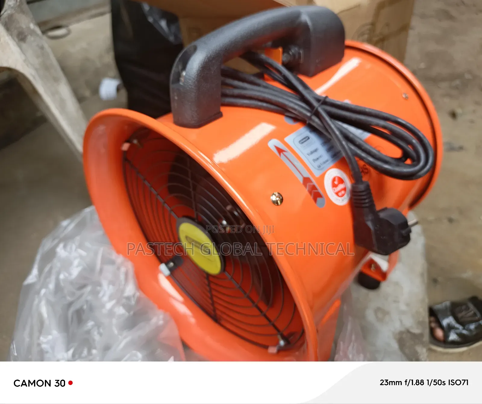 10" Portable Ventilator With a 5m Hose 220v-240v