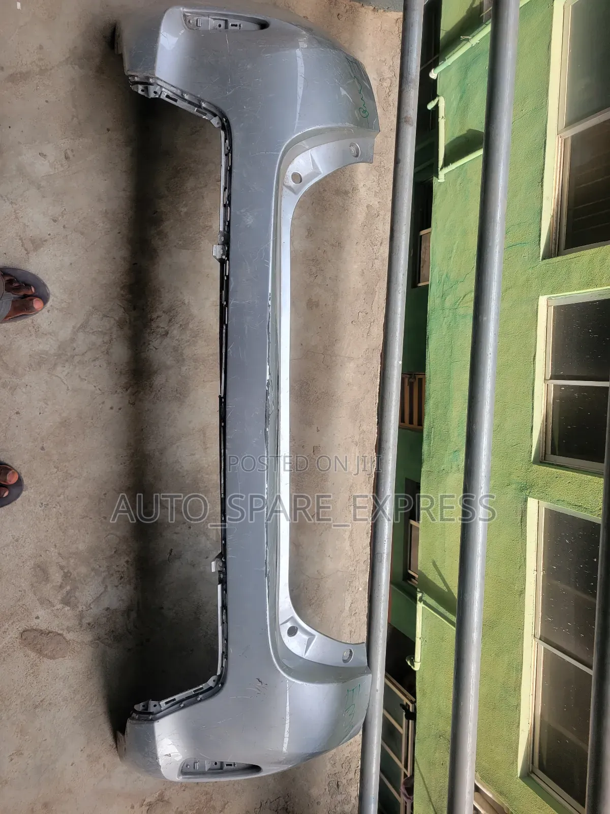 Auris 2017 Back Bumper