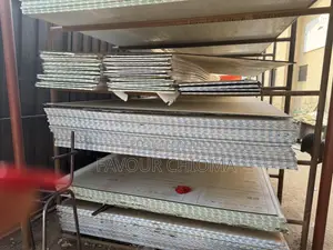 Double Layer Skylight and U-Lock