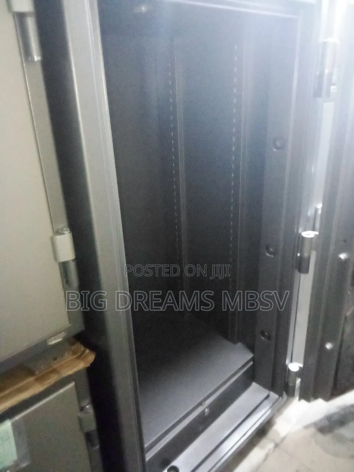 Manual 170 Gubabi  Fireproof Safe