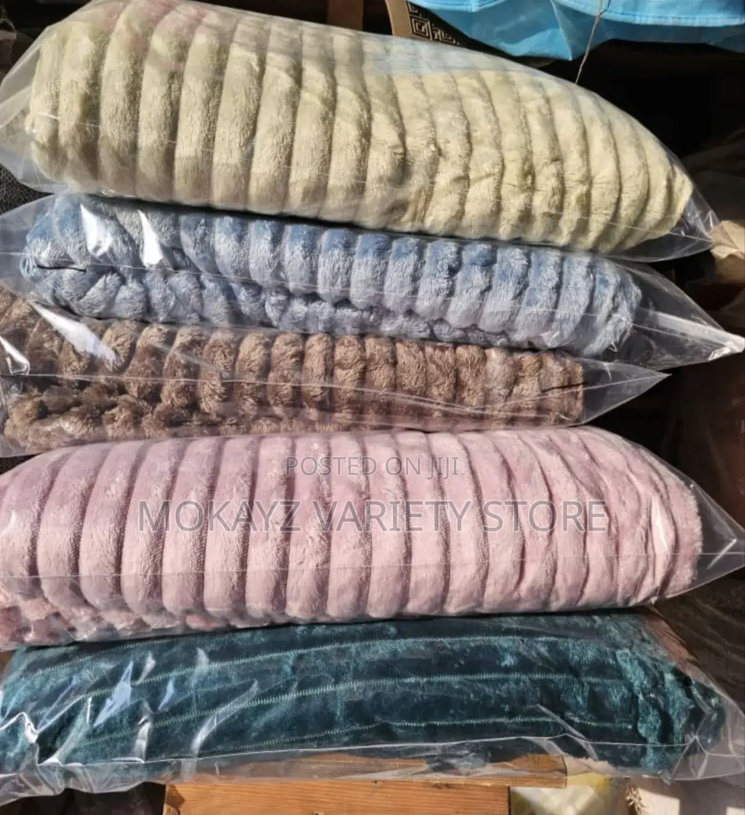 Luxury Fleece Blanket (6by6 Size)