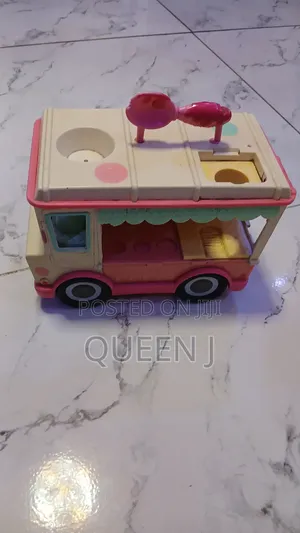 Ice Cream Bus