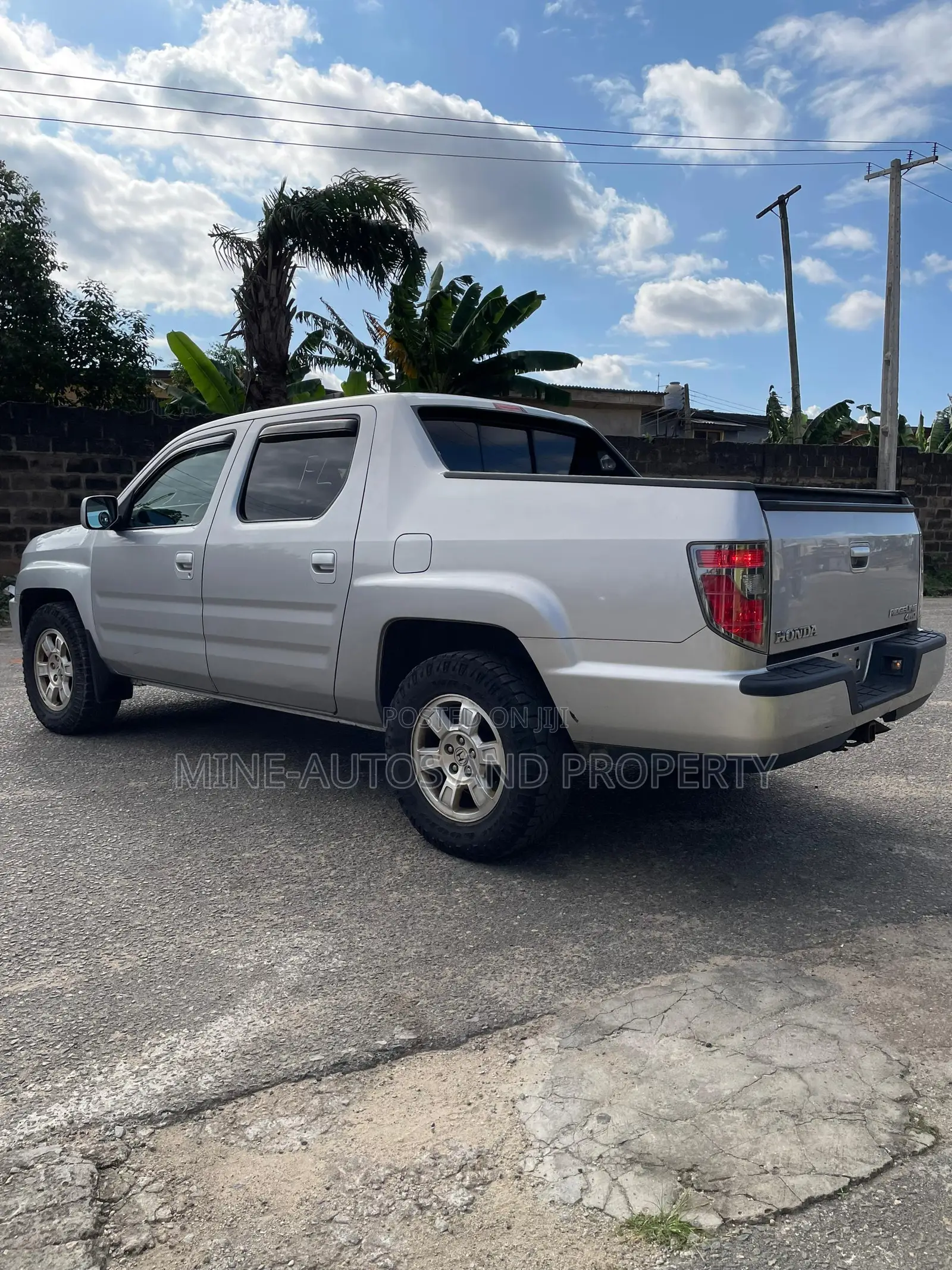 Honda Ridgeline 2012 Silver