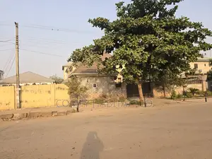 Furnished 5bdrm Bungalow in Nyanya for sale