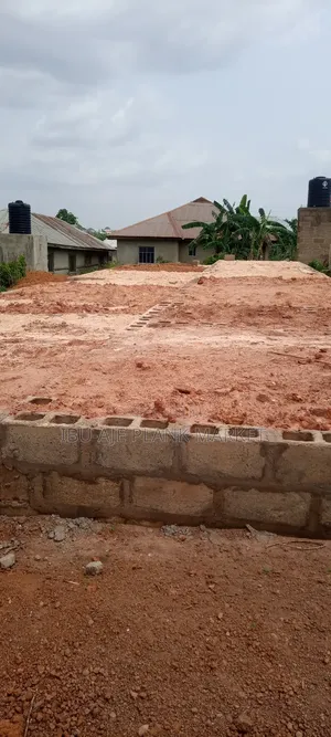 Filling Sand/Laterite