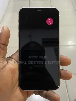 Apple iPhone XR 128 GB White