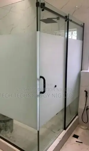 Cubicles Shawer Glass