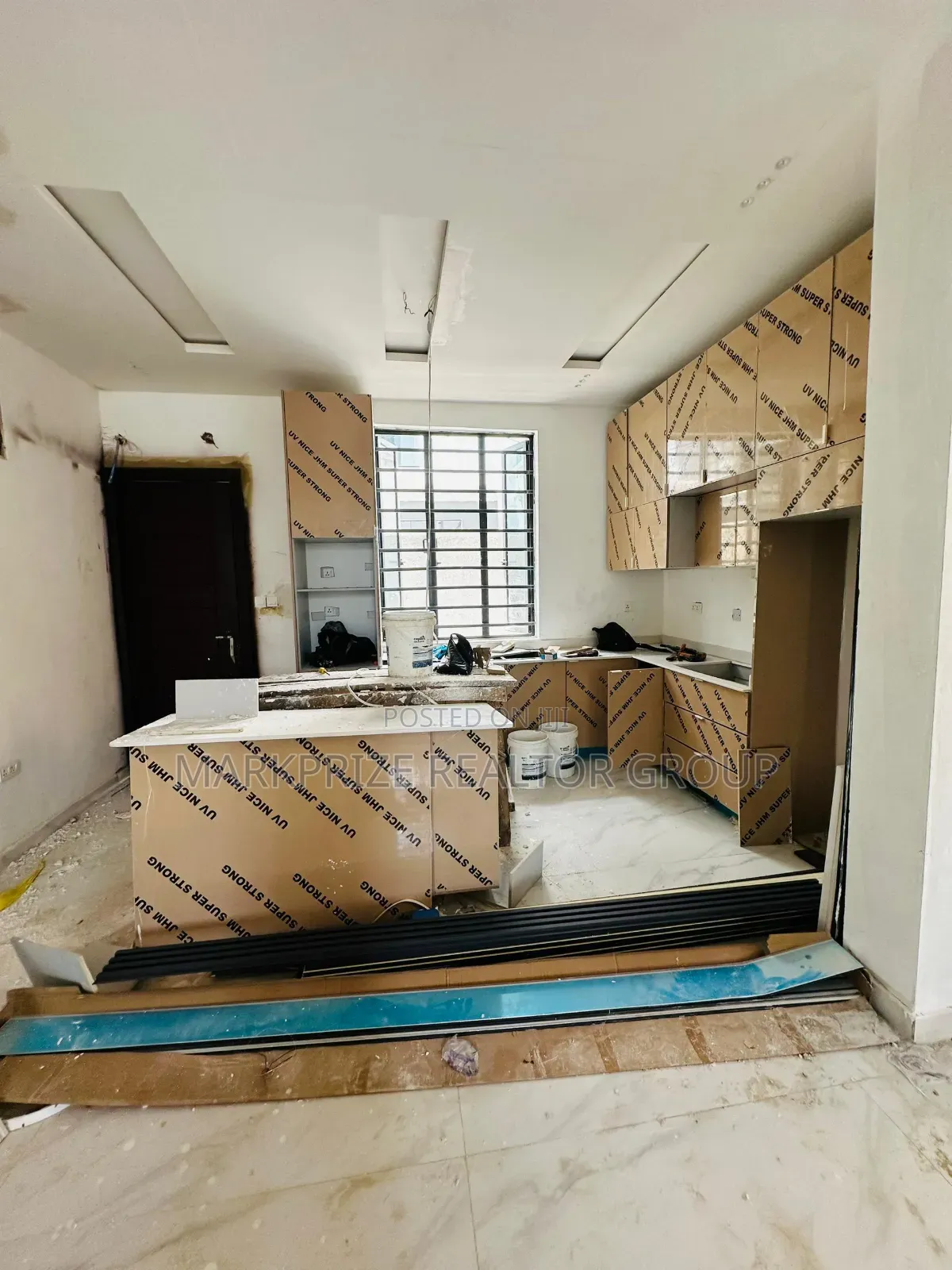 5bdrm Duplex in Adeniyi Jones Ikeja for sale