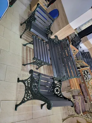 Photo - Foreign Outdoor Bench Chair