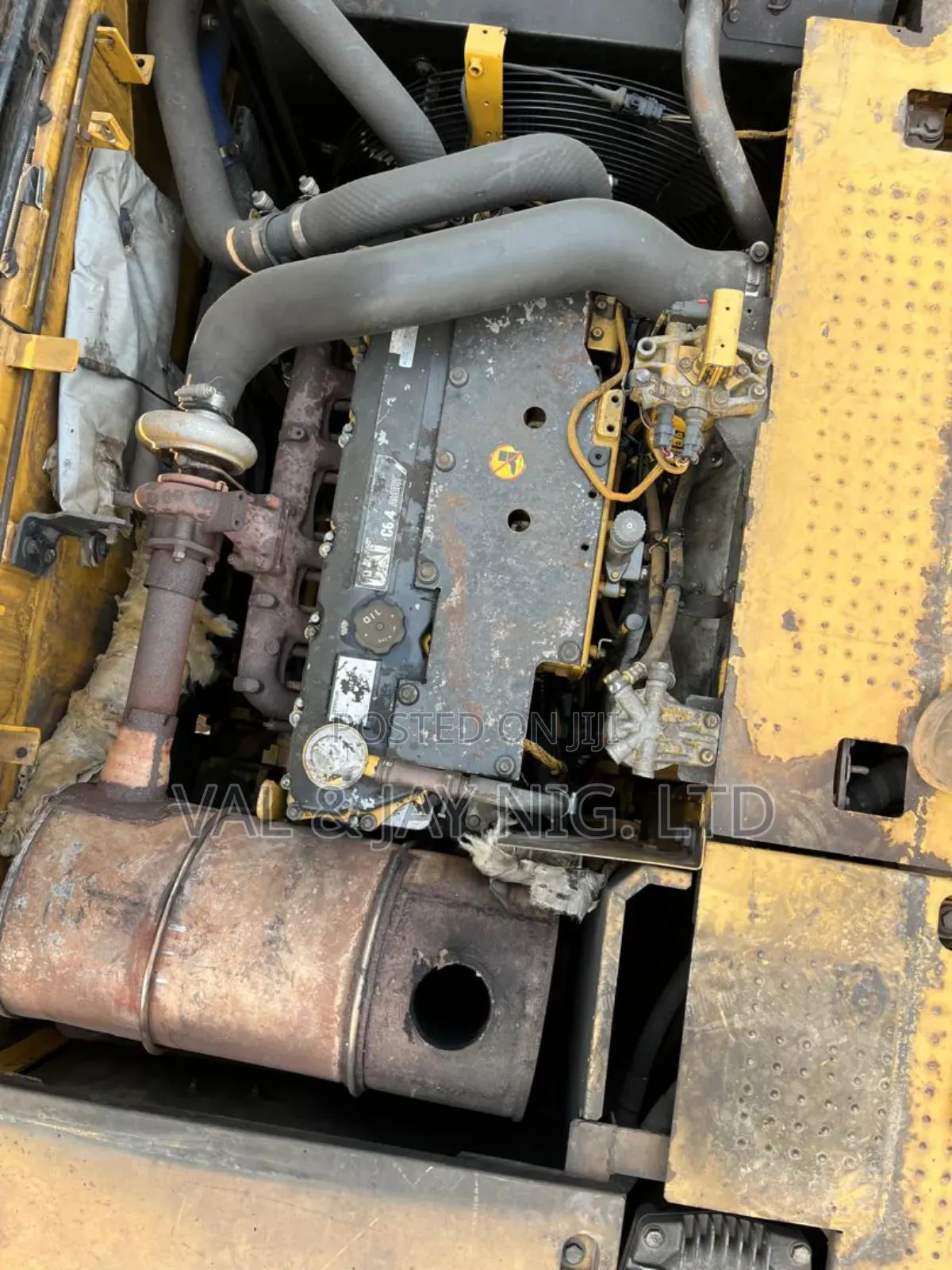 Cat Excavator 323 Dl - Company Standard Use