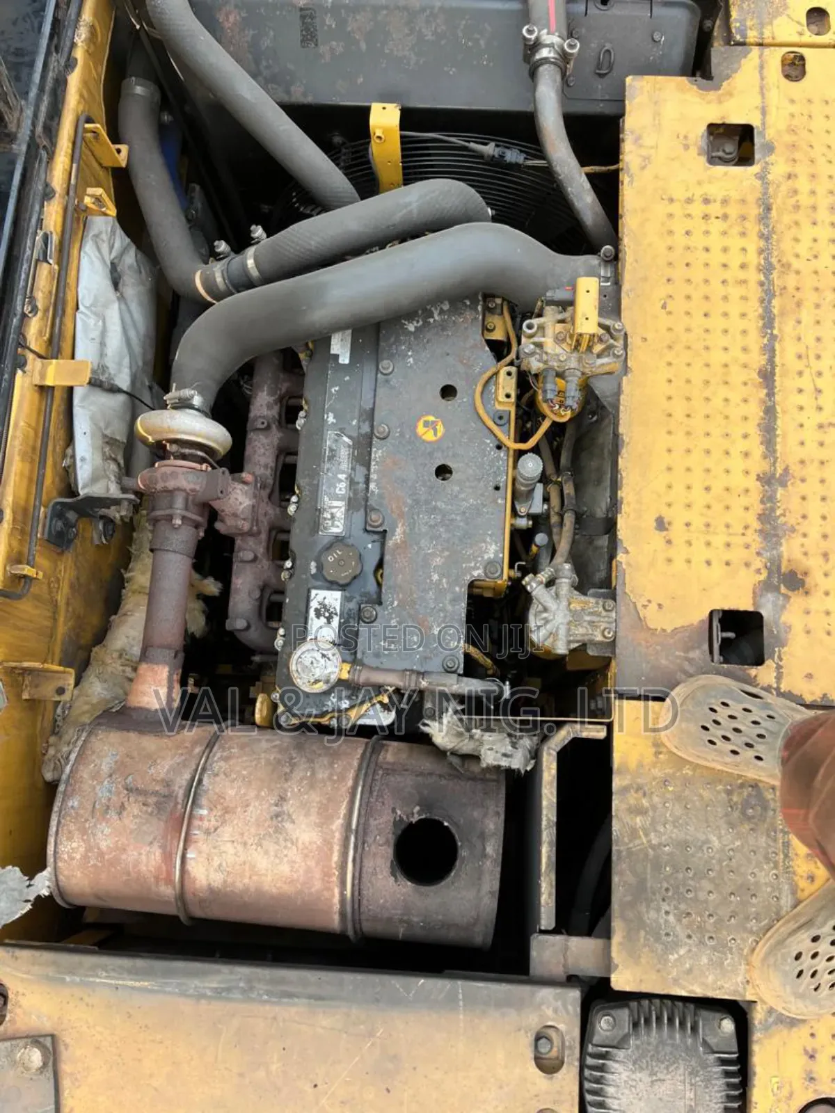 Cat Excavator 323 Dl - Company Standard Use