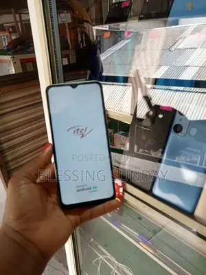 Itel A70 128 GB Gold
