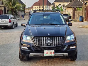 Mercedes-Benz M Class ML 350 4Matic 2011 Black