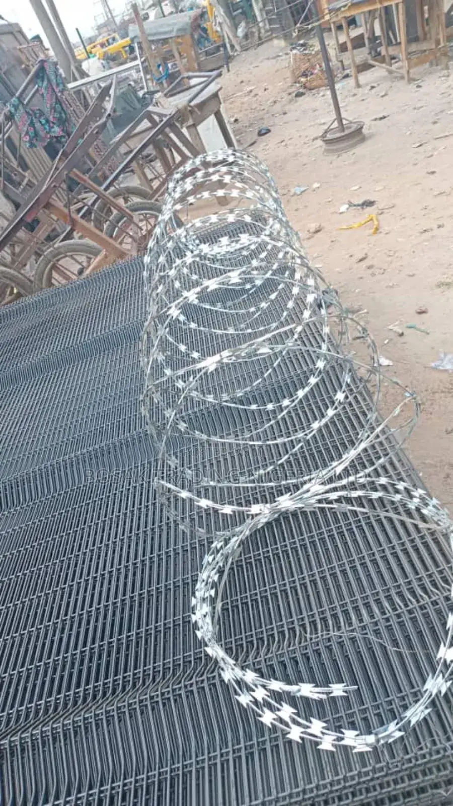 Panel Mesh 8ft by 10ft With One Pole