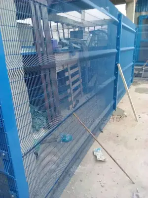 Panel Mesh 8ft by 10ft With One Pole