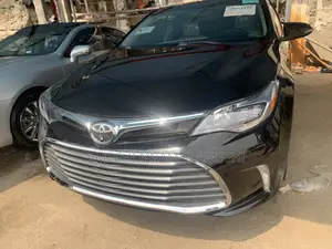 Toyota Avalon Limited 4dr Sedan (3.5L 6cyl 6A) 2015 Black