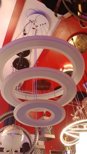 3 Ring Chandelier Light