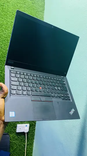 Laptop Lenovo Thinkpad T490s 8GB Intel Core I7 SSD 256GB
