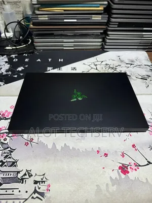 Laptop Razer Blade Advanced 32GB Intel Core i9 SSD 2T