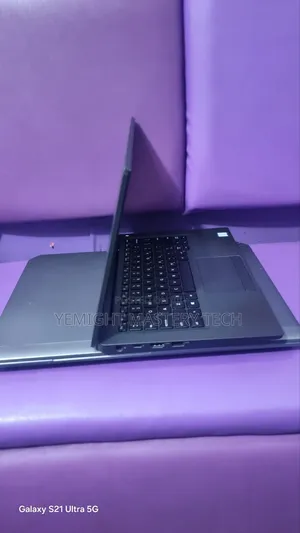Laptop Dell Latitude 7300 16GB Intel Core I7 SSD 512GB