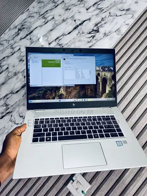 Photo - Laptop HP EliteBook 1050 G1 16GB Intel Core I7 SSD 512GB