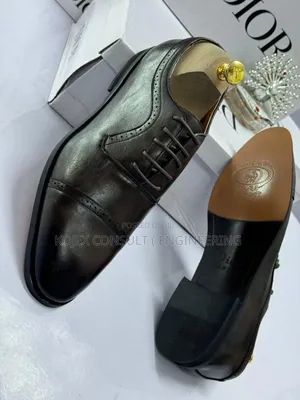 Dior Flat Men Shoe Available