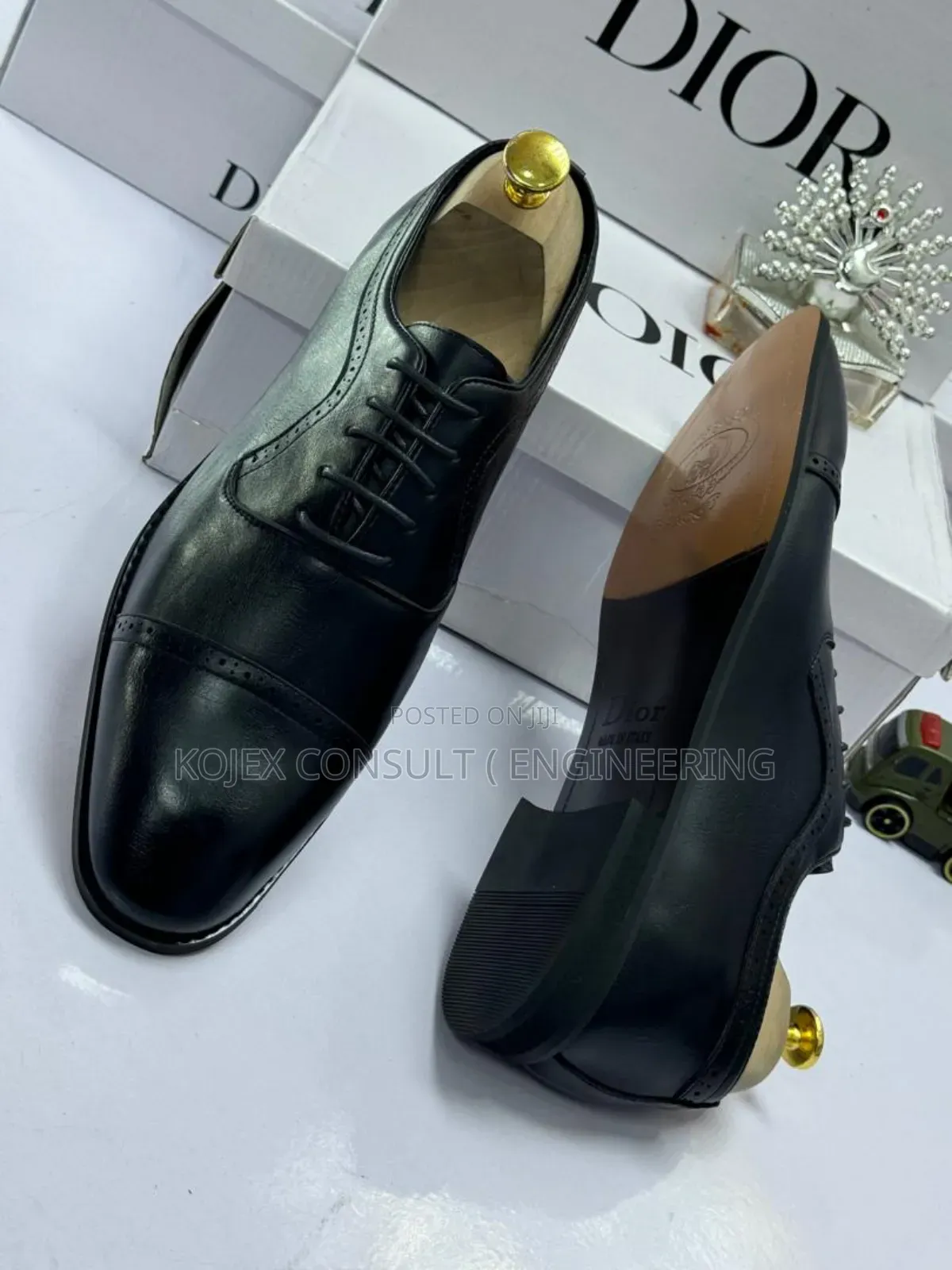 Dior Flat Men Shoe Available