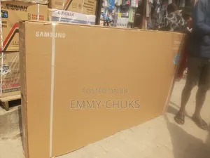 Original 75 Inches Samsung TV Du7000