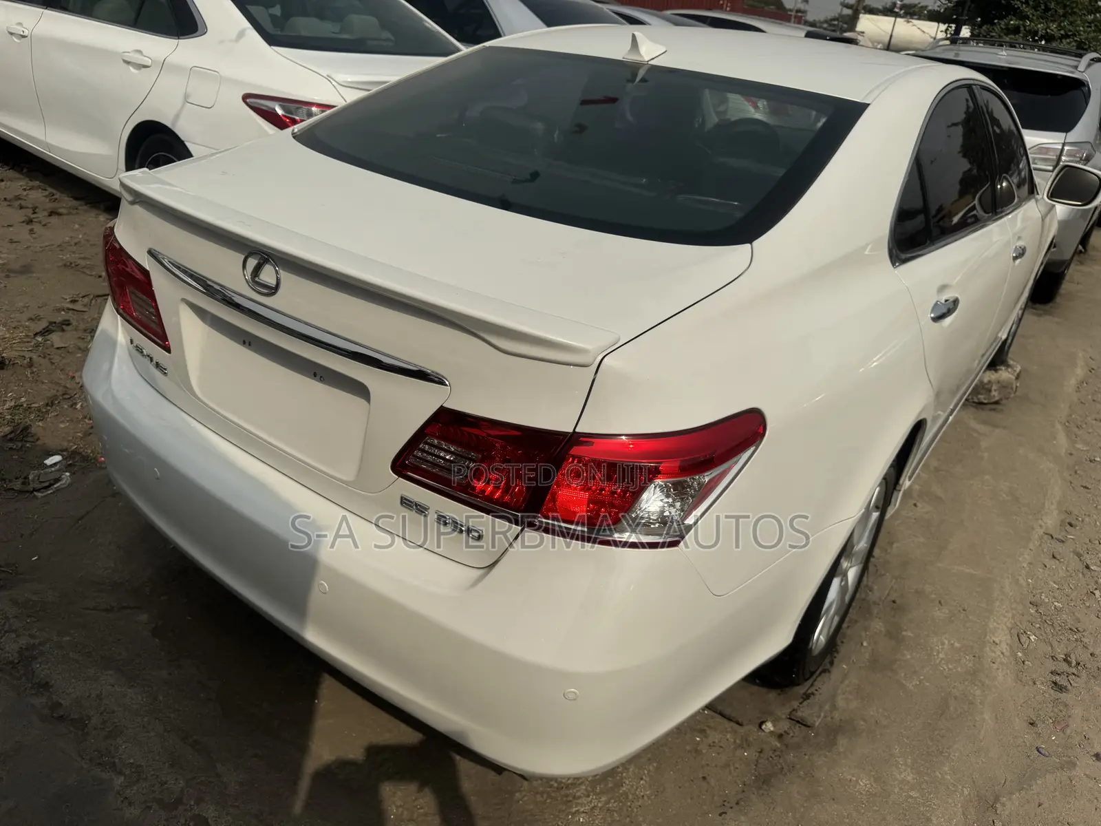 Lexus ES 350 2011 White