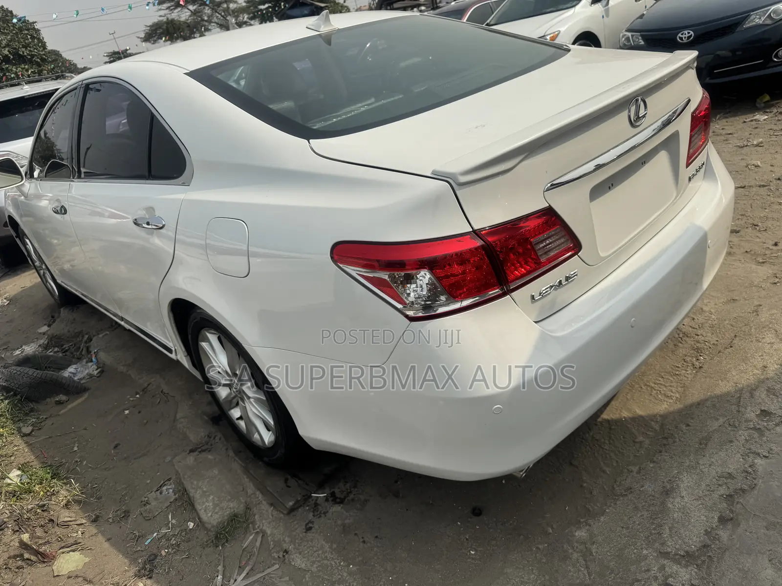 Lexus ES 350 2011 White