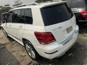 Mercedes-Benz GLK-Class 2015 White