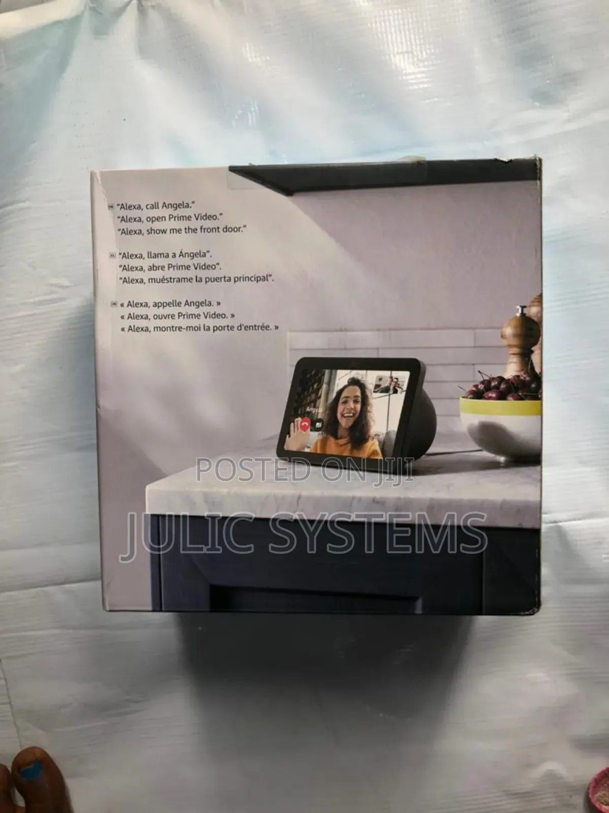 Amazon Echo Show 8 (Charcoal)