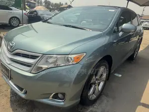 Toyota Venza V6 AWD 2010 Green
