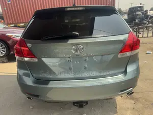 Toyota Venza V6 AWD 2010 Green