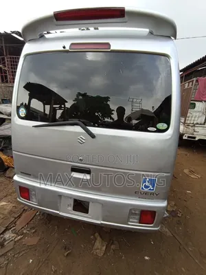 Suzuki APV Minibus 2010 Grey