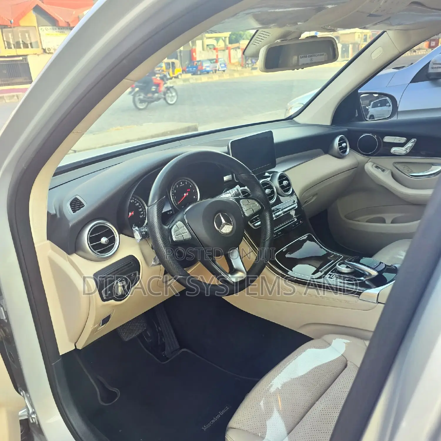 Mercedes-Benz GLC-Class 2016 Silver