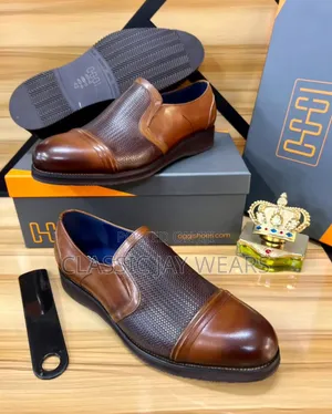Quality Unique Brown Shoe Available