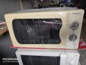 Uk Used (20l) Low Voltage Microwave Oven