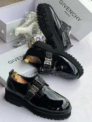 Buckle Givenchy Glossy Leather Shoe